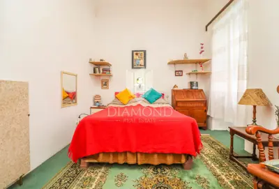 Stan 72 m², Rovinj centar - 3 spavaće sobe i terasa - 4