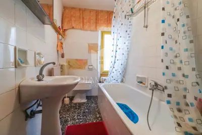 Stan 72 m², Rovinj centar - 3 spavaće sobe i terasa - 9