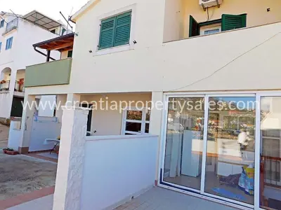 Kuća 180 m², Primošten - otvoren pogled na more - 4