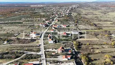 Building plot 501 m², Poličnik - by the main road - 3