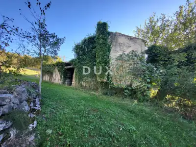 Haus 105 m², Lupoglav - zur Adaptierung - 2