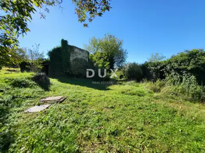 Haus 105 m², Lupoglav - zur Adaptierung