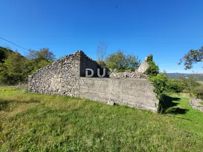Haus 105 m², Lupoglav - zur Adaptierung - 7