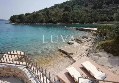 Hvar, Stari Grad, kamena kuća uz more na prodaju - 2