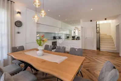 Villa 120 m², Poreč - Pool und überdachte Terrasse - 4