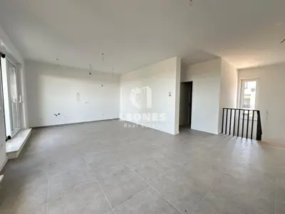 Zweistöckige Wohnung 130 m², Tar, Meerblick und ruhige Lage - 2