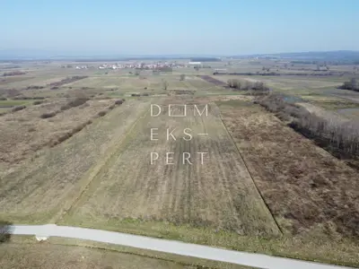 Drenčec, DRENČEC, Veliko poljoprivredno zemljište - 17700 m²