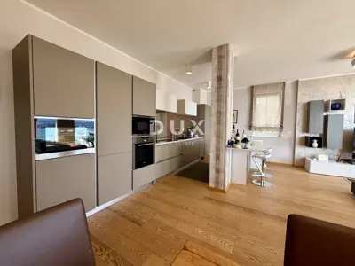 Opatija, center, penthouse, 267 m², roof terrace, garage - 6