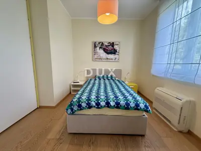 Opatija, center, penthouse, 267 m², roof terrace, garage - 16