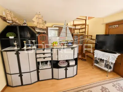 PRODAJA, KUĆA, KLOŠTAR IVANIĆ, Vinogradska ulica, SAMOSTOJEĆA, 133 m², na parcel - 3