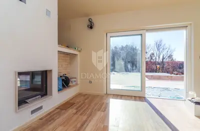 Haus zum Kauf in Poreč, 243 m² - 5