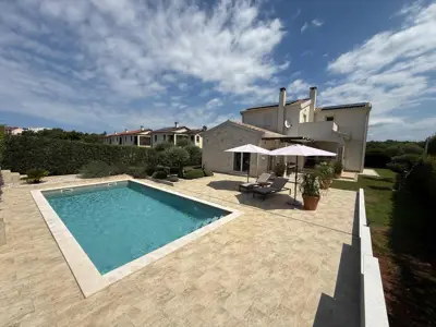 Villa 114 m², Tar - pool and solar panels - 4