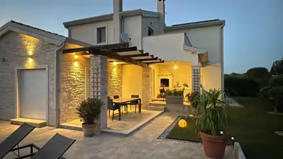 Villa 114 m², Tar - pool and solar panels - 8