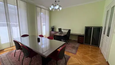 Zakup uredskog poslovnog prostora u centru Pule, kod tržnice – 133 m² (iznajmljivanje) - 8