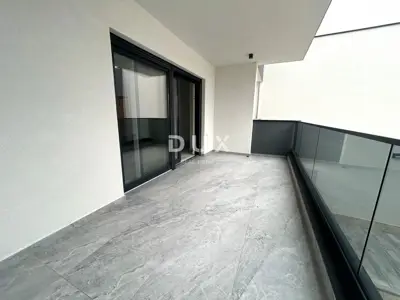 ŠIBENIK, VODICE - NEUBAU, 120 m vom Strand, Garage, Abstellraum, 3 Schlafzimmer - 6