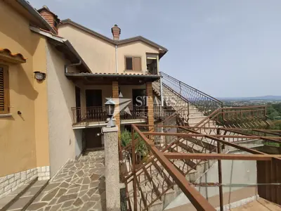 House 300 m², Rukavac - 3 residential units and garden - 20