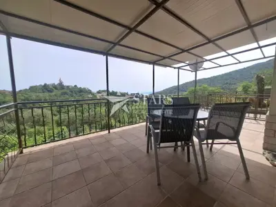 House 300 m², Rukavac - 3 residential units and garden - 10