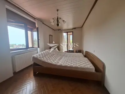 House 300 m², Rukavac - 3 residential units and garden - 21