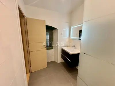 Stan 185 m², Opatija - Centar, dvoetažni uz more - 16