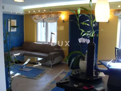 House 191 m², Novi Vinodolski - second row to the sea - 17