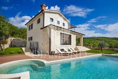 Villa 240 m², Labin - Meerblick und Blick auf den kleinen Hafen - 2