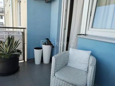 Trnje, 2-soban stan, garaža, loggia - 11