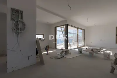 Dalmatien, Primošten, 3-Zimmer-Wohnung, 149,29 m², Dachpool - 2