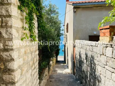 Kamena kuća, Otok Brač - 20 m od mora - 13