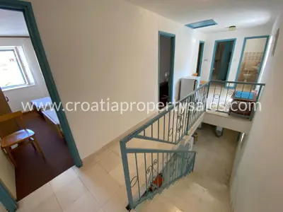 Kamena kuća, Otok Brač - 20 m od mora - 11