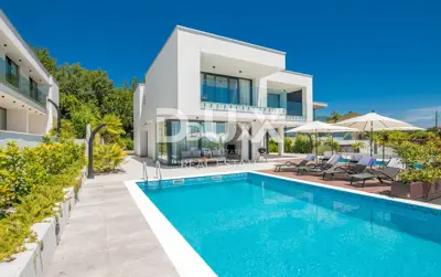 Villa 516 m², Veprinac - panoramic sea view - 7