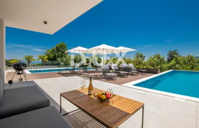 Villa 516 m², Veprinac - panoramic sea view - 15