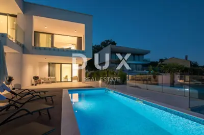 Villa 516 m², Veprinac - panoramic sea view - 11