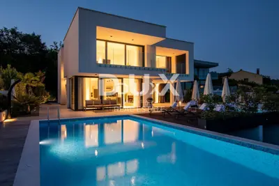Villa 516 m², Veprinac - panoramic sea view - 4