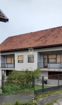 Haus 216 m², Moravice - zwei separate Wohnungen