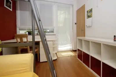 Apartment 61.85 m², Pula Centar - 2 balconies and furnished - 12