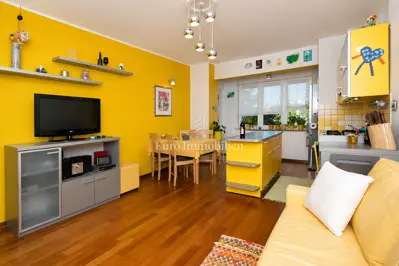 Apartment 61.85 m², Pula Centar - 2 balconies and furnished - 4