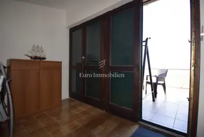Kamena kuća s pogledom na more - 9
