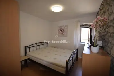 Kamena kuća s pogledom na more - 8