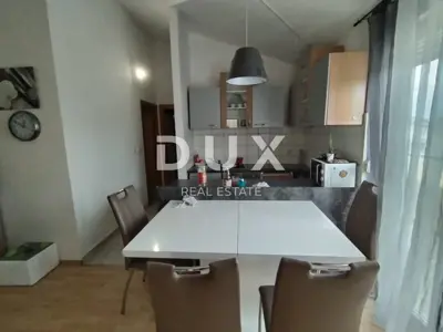 Haus 258 m², Šišan - zwei Wohneinheiten - 14