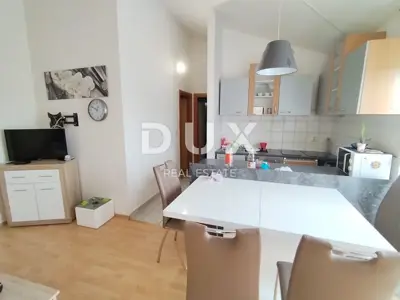 Haus 258 m², Šišan - zwei Wohneinheiten - 15