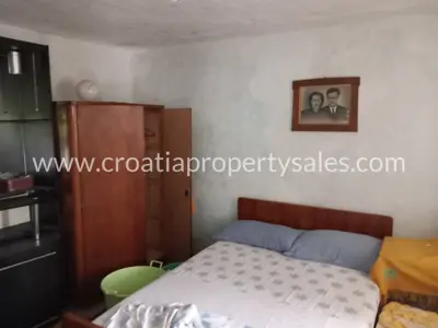 House on the island of Brač, terrace with sea view - 7