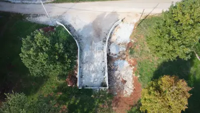 Land 8,975 m², Poreč - building plot and quiet location - 2