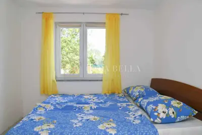 Haus 160 m², Dobrinj na Krku - ruhige Lage - 8