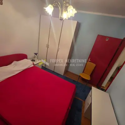 Stan u Novom Vinodolskom, terasa i okućnica za parkiranje - 7