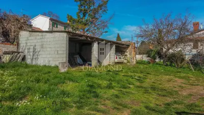 Kamena kuća 220 m², Fuškulin - dvorište 360 m² - 19