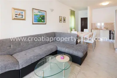 Apartmentgebäude 440 m², Split - in der Nähe von Stränden und dem Hotel Lav - 6