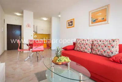 Apartmentgebäude 440 m², Split - in der Nähe von Stränden und dem Hotel Lav - 7