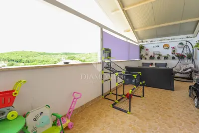 Stan 82 m², Rovinj okolica - 2 spavaće sobe i terasa - 6