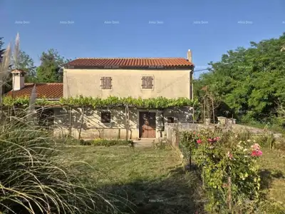 House 80 m², Marceljani near Labin, quiet location