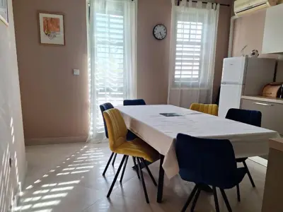 Stan 81 m², Rovinj - izvrsna lokacija u centru grada - 8